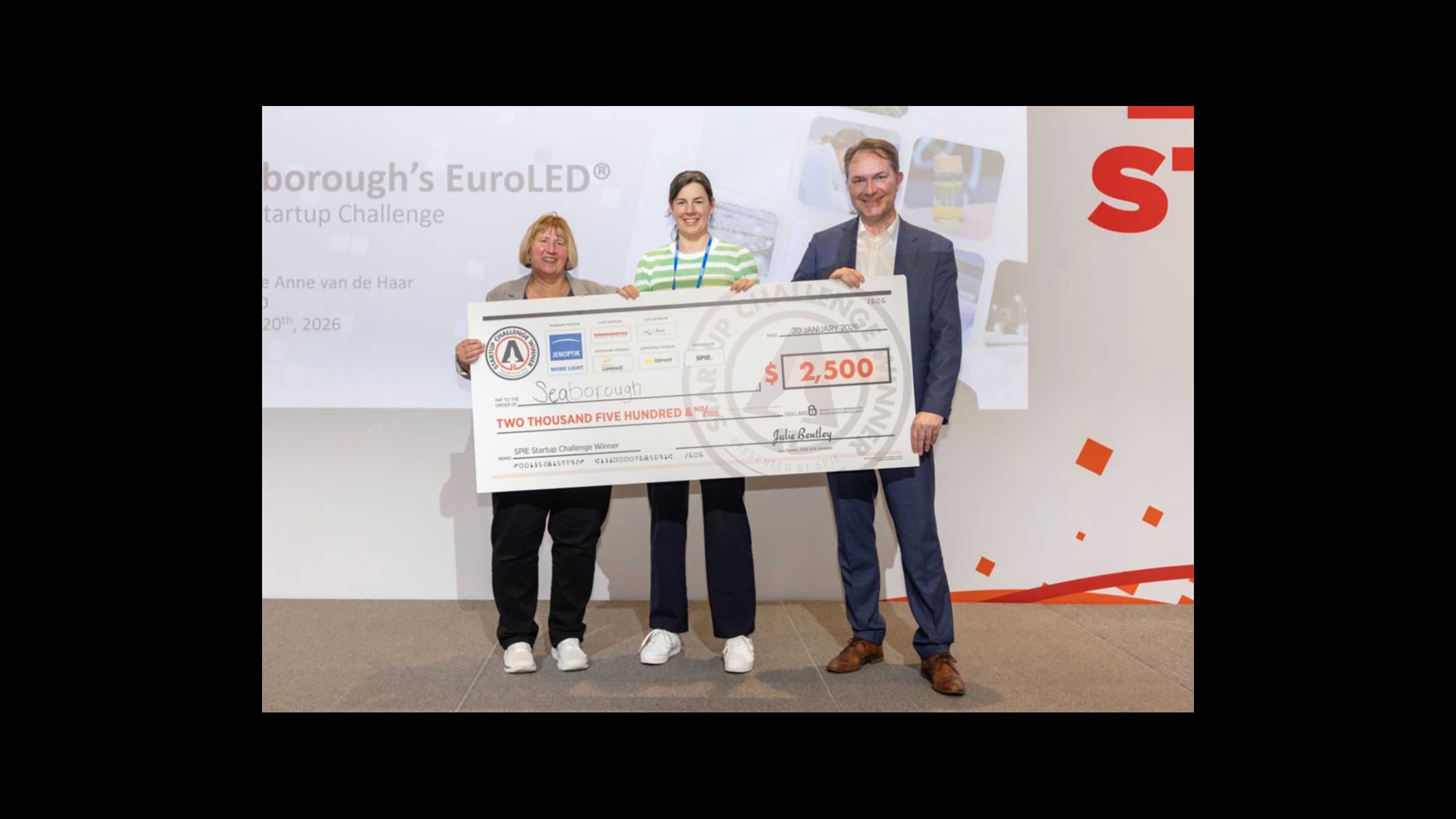 Marie Anne van de Haar, CEO and CTO of Seaborough, wins 16th SPIE Startup Challenge with EuroLED® Technology